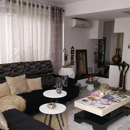 Hygge Guest house *